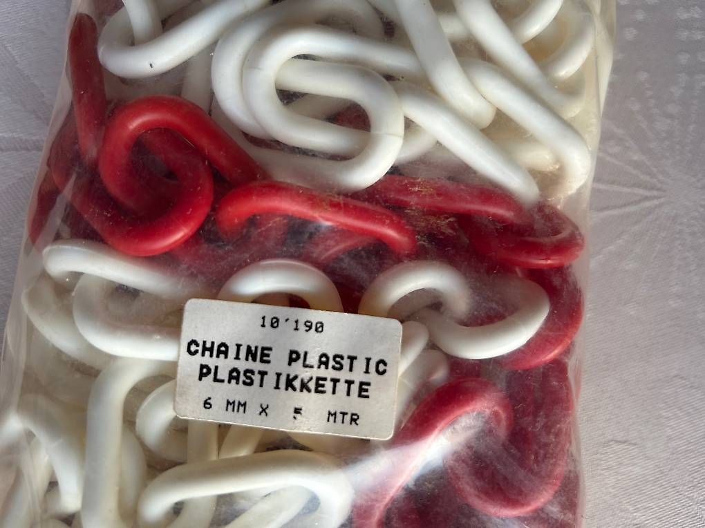 Tutti gli attrezzi: Kette Plastikkette Absperrkette Kunststoff 5m – Usato da Gächliwil venduto da H-PL 1