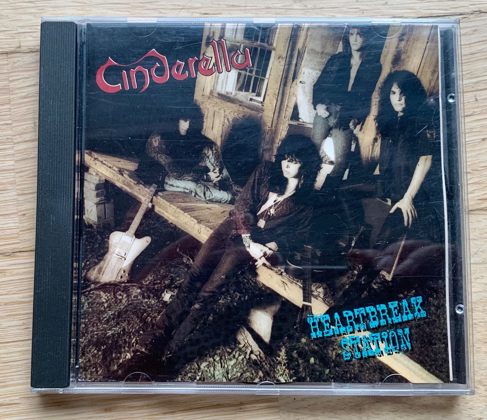 CDs: Cinderella heartbreak station – Gebraucht aus Zürich von