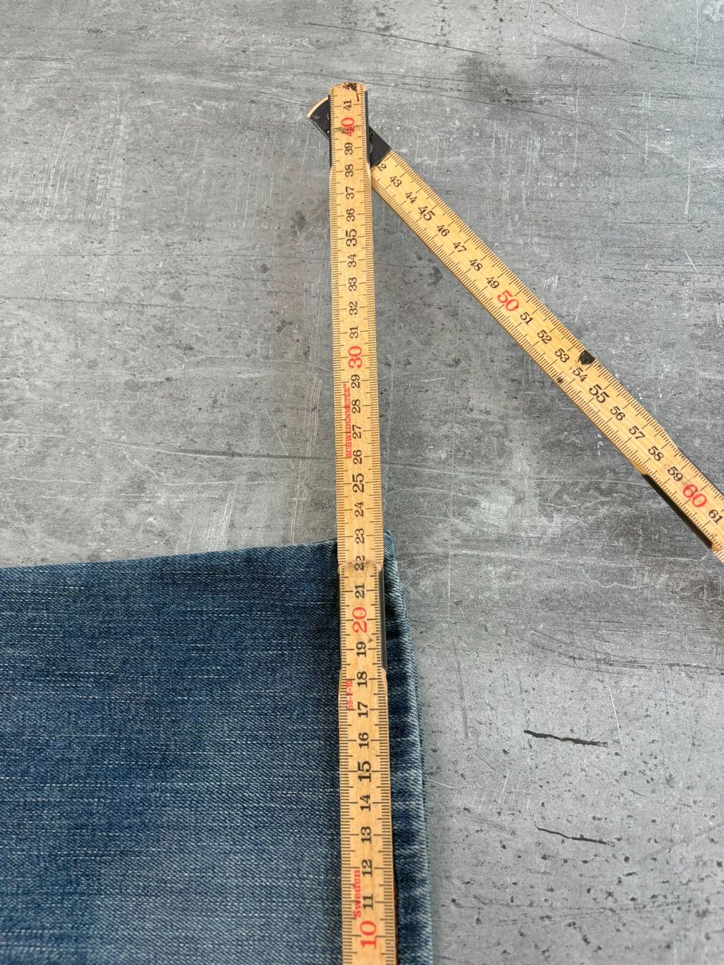 Levi's Jeans: Vintage Levis Bootcut Flared jeans (M) – Usato da Werdenberg venduto da hase.vintage 7