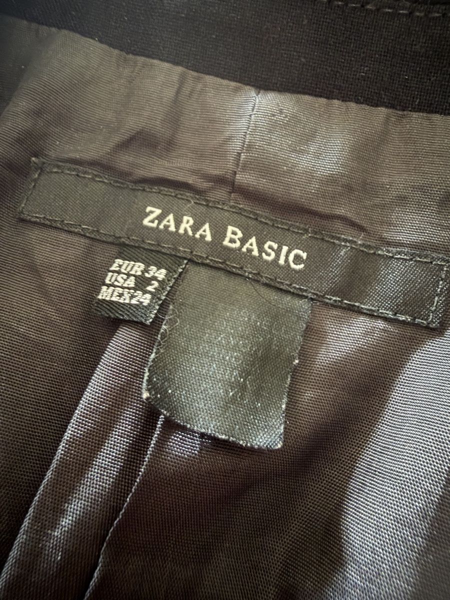 Zara Jacken: Blazer Zara Basic Woman Navy Blue - 34 – Gebraucht aus Wetzikon ZH von dor_rmq2 5