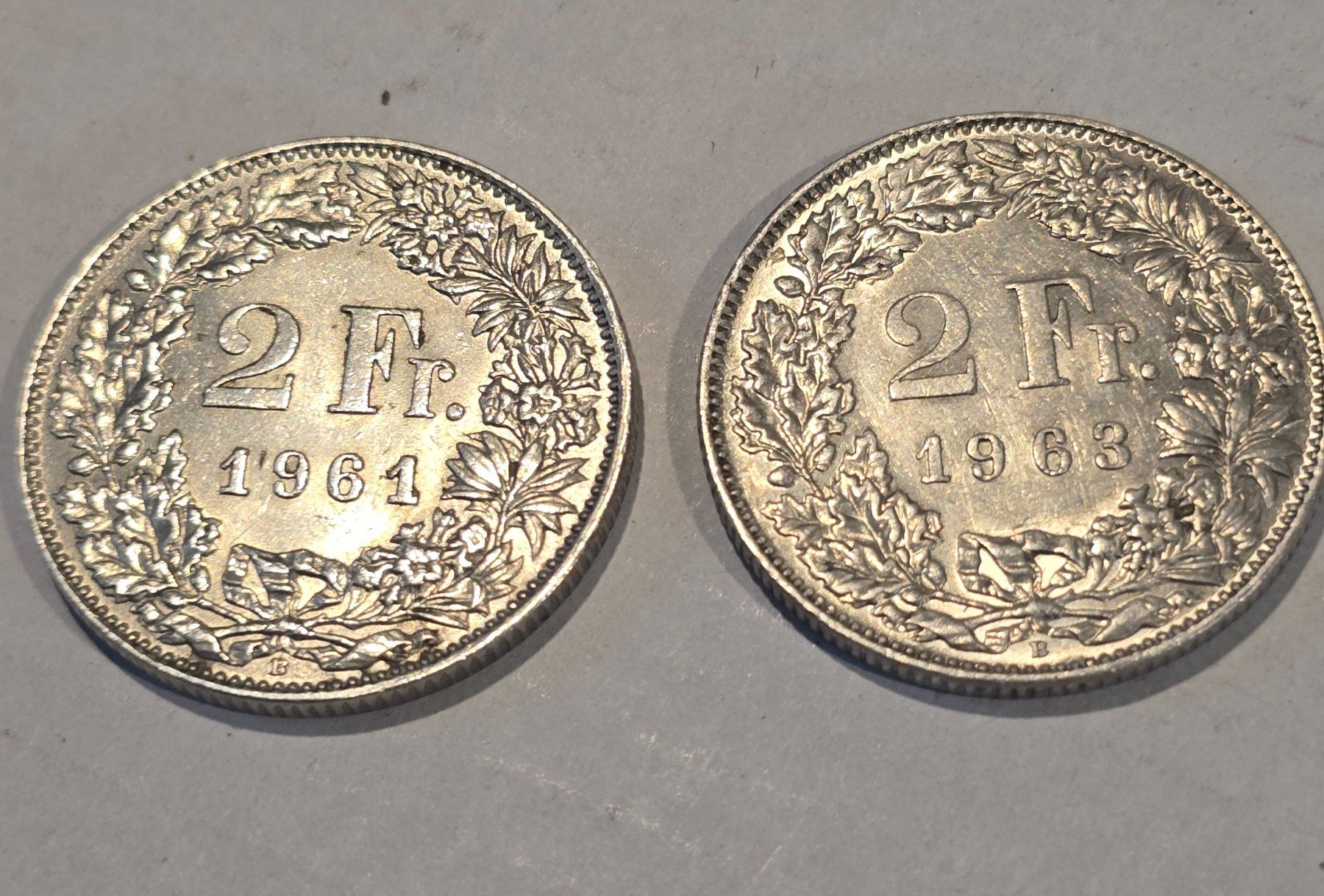 Alle Münzen: 2 Franken  Silber  1961/1963 – Gebraucht aus Ennetbürgen von 50shafali53