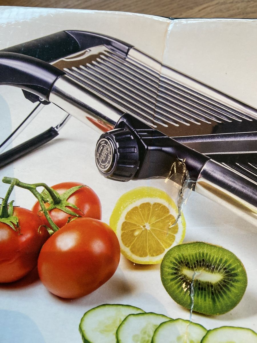 Elettrodomestici da cucina: Gemüse Salat Schneiden – Nuovo e nell'imballaggio originale da Wetzikon ZH venduto da 1756FDDF 1