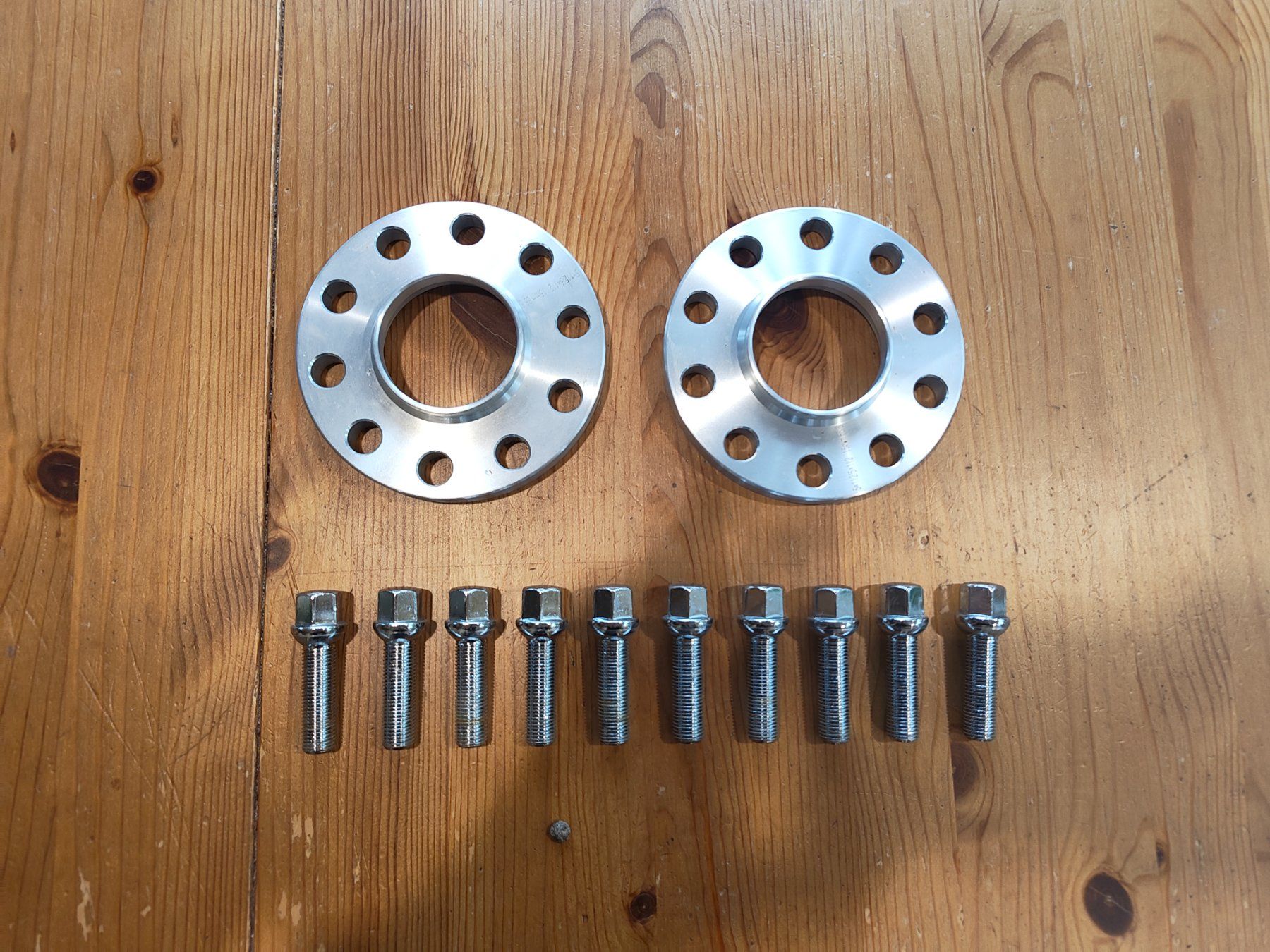Accessori per altri veicoli: Spurverbreiterung 2x15mm 5x112mm – Usato da Märstetten venduto da Nata_W 1