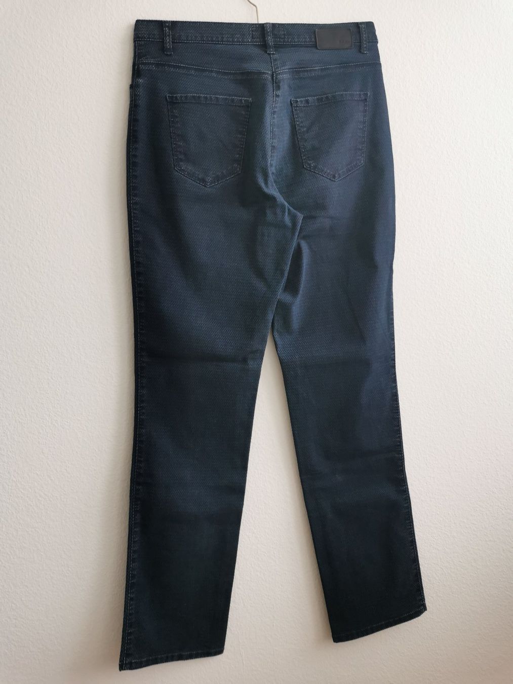 Brax Jeans: Damenjeanshose BRAX – Usato da Ebikon venduto da Oahu19 1