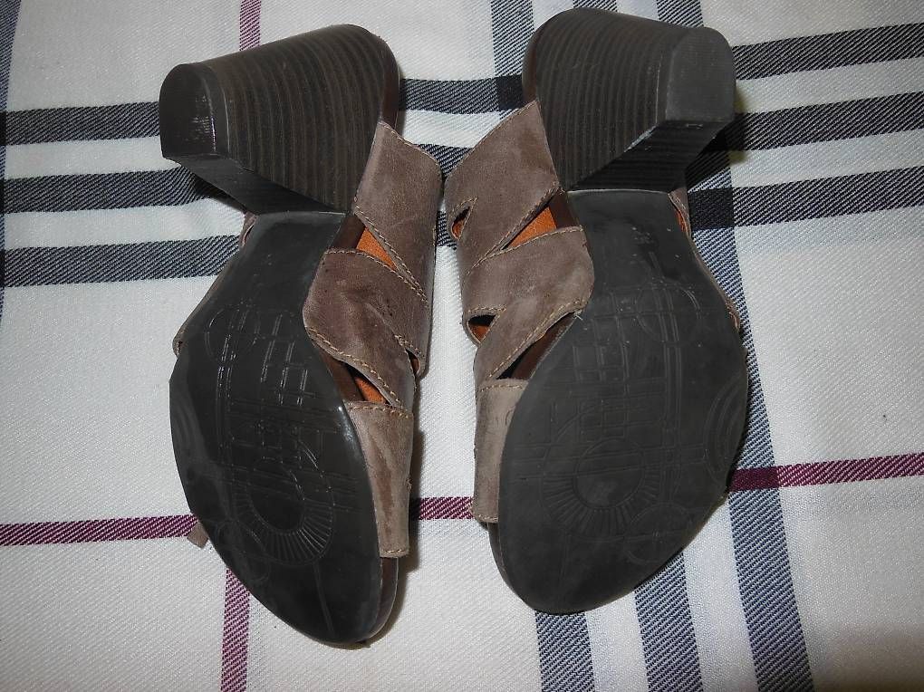 Damenschuhe: 2 Paar schöne kleine Damenschuhe – Neu (gemäss Beschreibung) aus Passugg von alboschetto 2