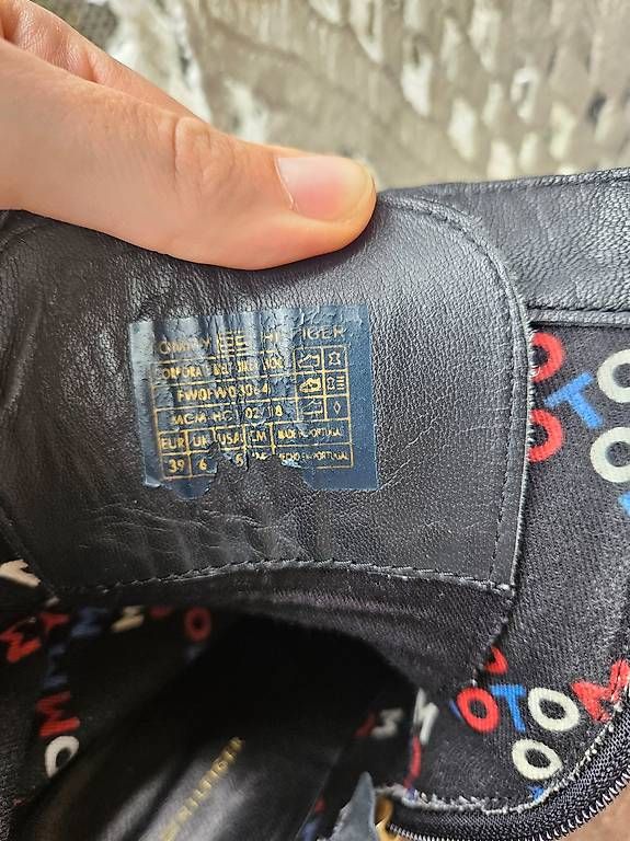 Chaussures femmes: Tommy Hilfiger Schuhe – D'occasion à Zollikofen par nel_5f8w 1
