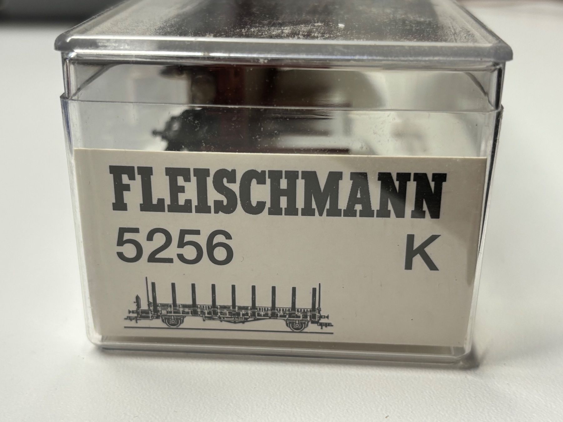 Fleischmann Modellini di ferrovie: Fleischmann 5256 Rungenwagen – Usato da Rothenburg venduto da Vanzonk 2