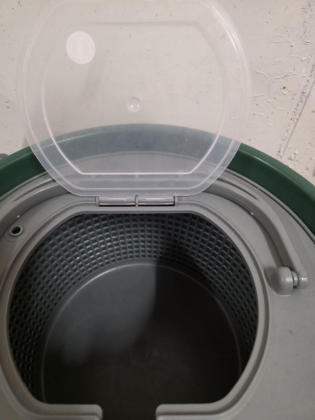 Altro per la casa: Köderfisch Eimer grün mit Siebeinsatz, Neu – Nuovo e nell'imballaggio originale da Münchwilen TG venduto da Lambo81 3