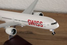 SWISS Boeing 777-300 grosses Modell *neu* mit Fahrwerk B777