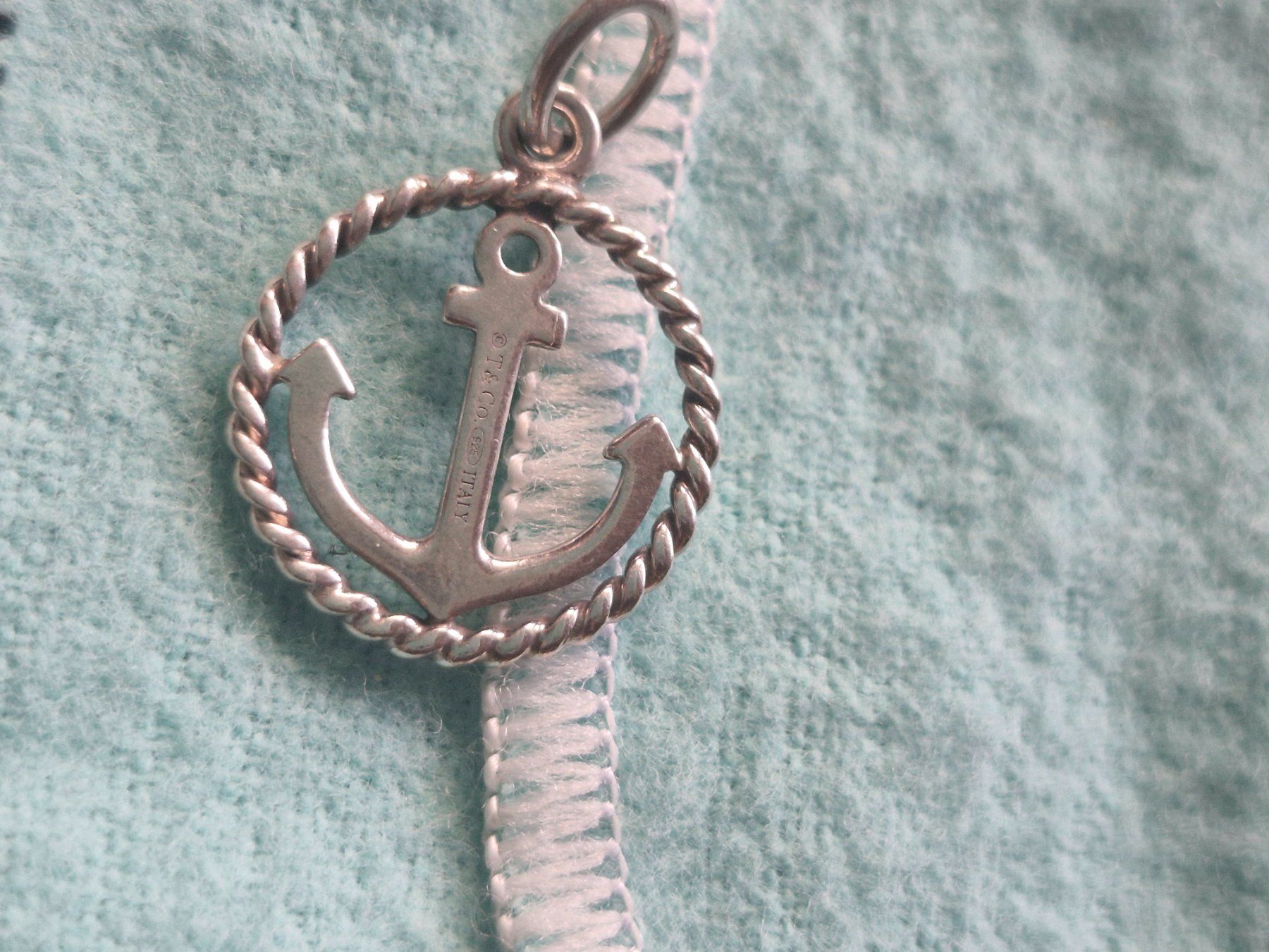 Tiffany & Co. Ciondoli: Tiffany & Co. Twist Anker Charm 925 – Usato da Forch venduto da nadinepalermo 2