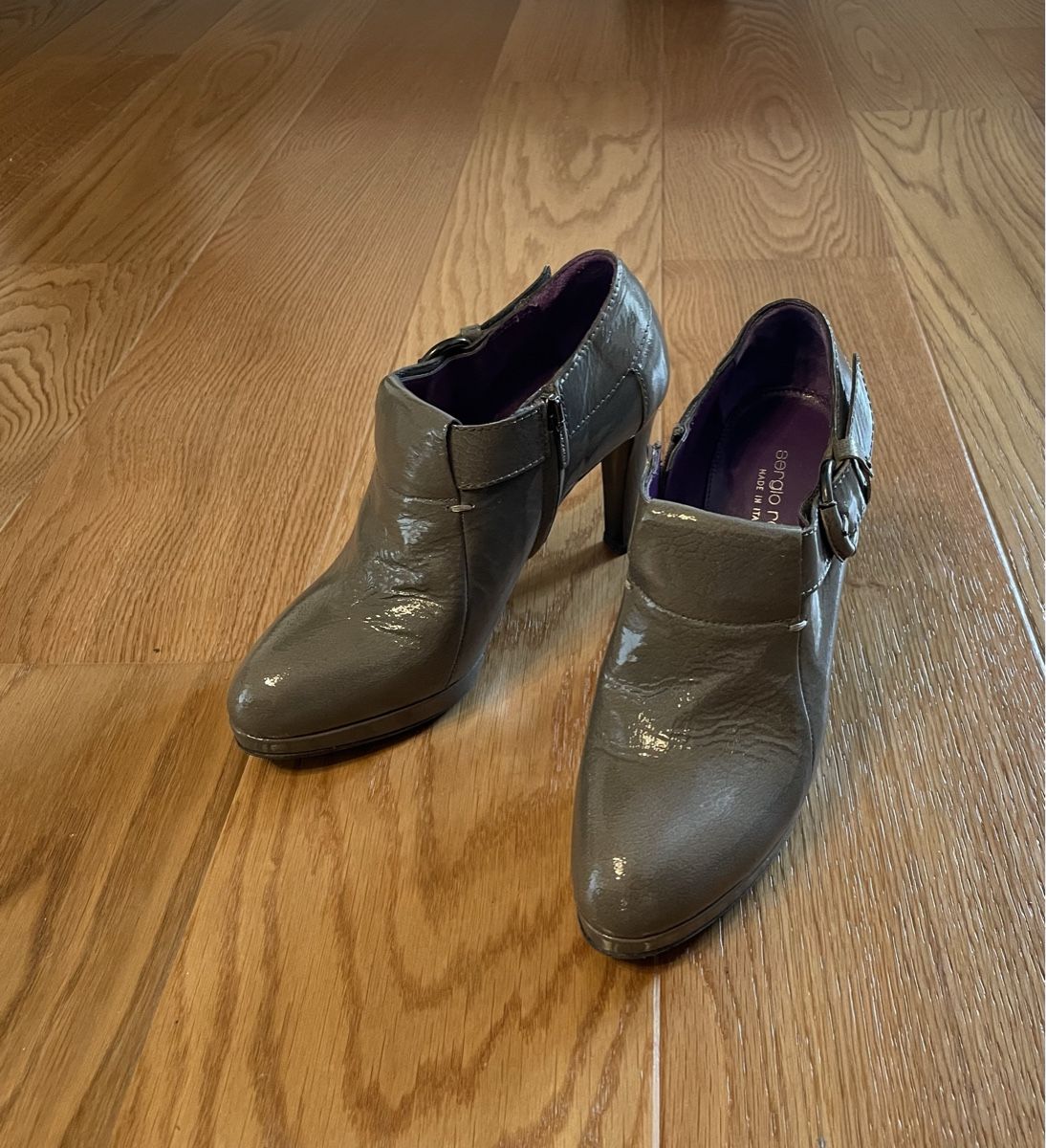Sergio Rossi Damenschuhe: Sergio Rossi Lackleder Schuhe – Gebraucht aus Männedorf von primavera22