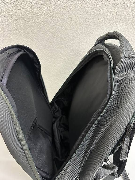 Head Zaini: HEAD Tour Team Tennisrucksack – Usato da Obernau venduto da Arche_Noah_Brocki 7