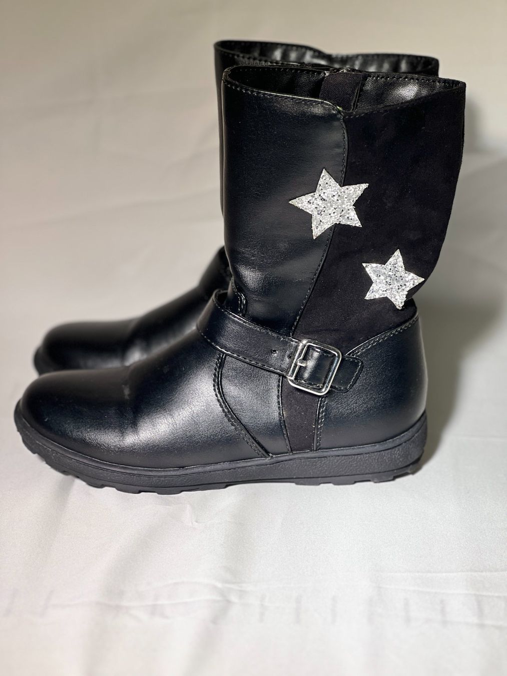 Graceland Schuhe für Mädchen: Stiefel gefüttert Grösse 29 – Gebraucht aus Zürich von Drahtzug 1