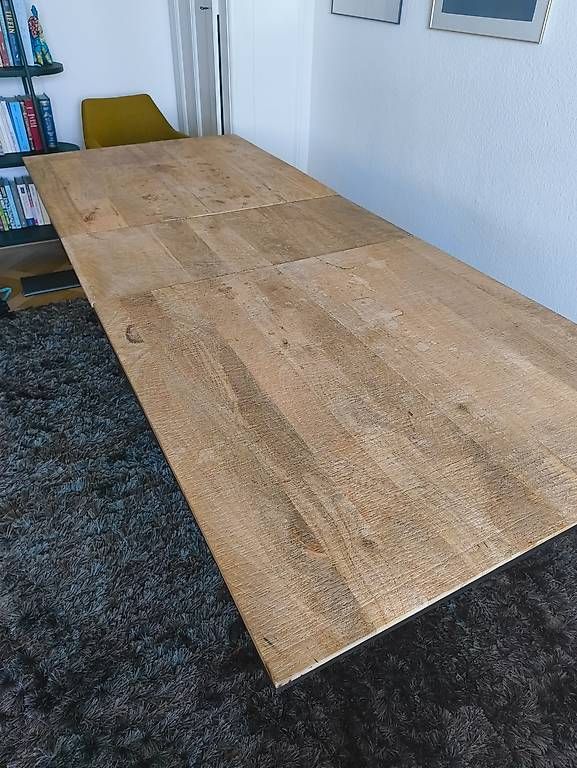 Tables: Table à manger industrielle extensible avec manivelle – D'occasion à Genève par jea_cr5j 1