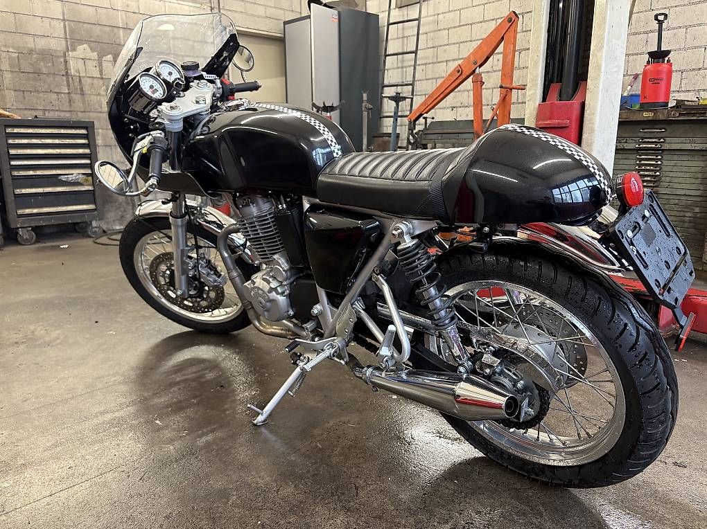 Mash Autres: Mash TT40 Cafe Racer – D'occasion à St. Pantaleon par g-mountain 2
