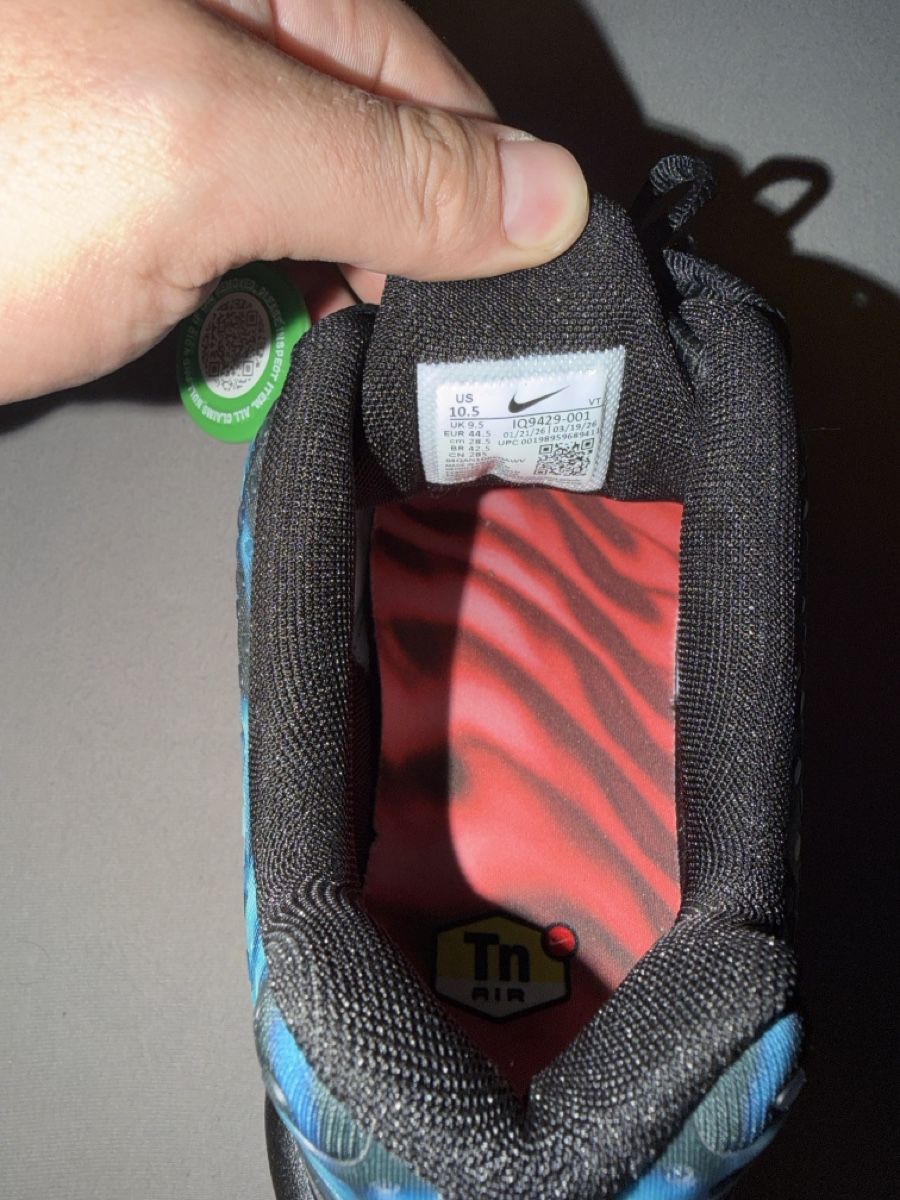 Nike Scarpe da uomo: Nike Air Max Plus VII "Scorpion" – Nuovo (secondo la descrizione) da Ostermundigen venduto da sve_b2wl 3