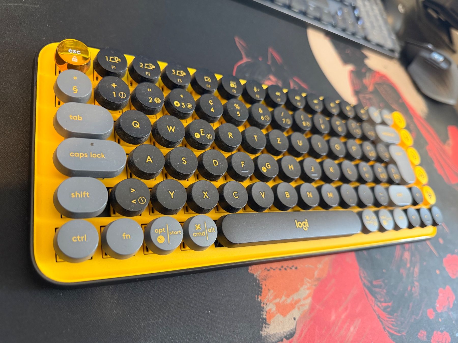 Logitech Tastaturen: Logitech POP Keys Blast Yellow – Gebraucht aus Chur von Joshuabaum 1