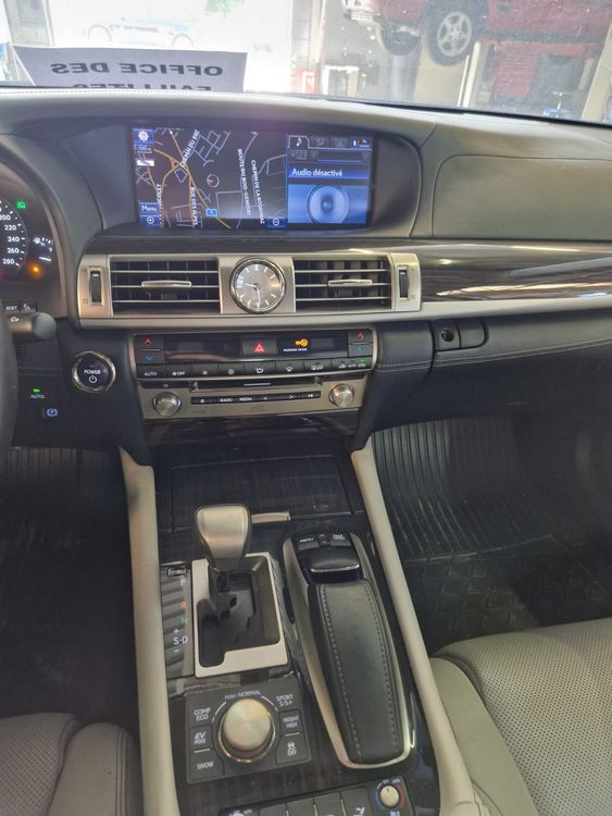 LEXUS LS 600h 5.0 V8 excellence AWD Automatic 6