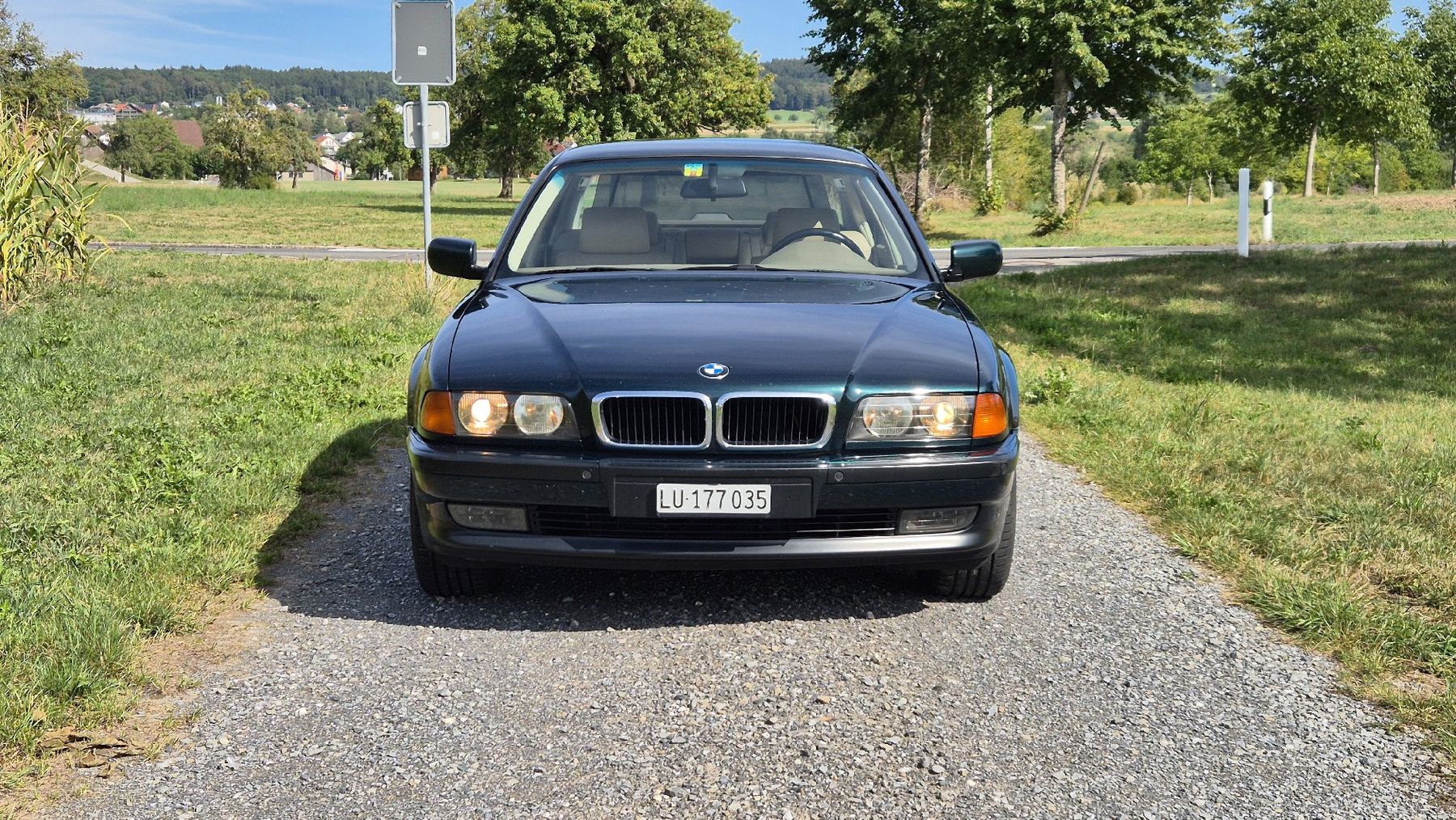 BMW Autos: BMW 730i E38 – D'occasion à Hochdorf par bed_9rgy 2