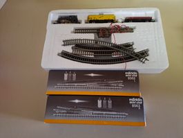 Spur Z Packung mit Trafo Märklin