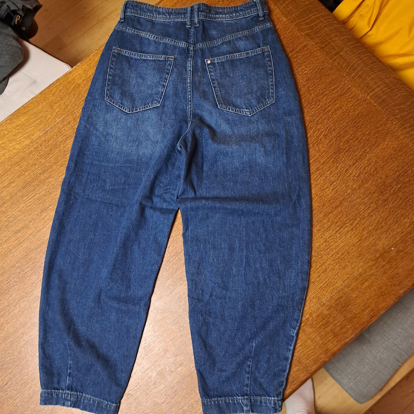 H&M Jeans: Hose Jeans – D'occasion à Zollikofen par selanaj