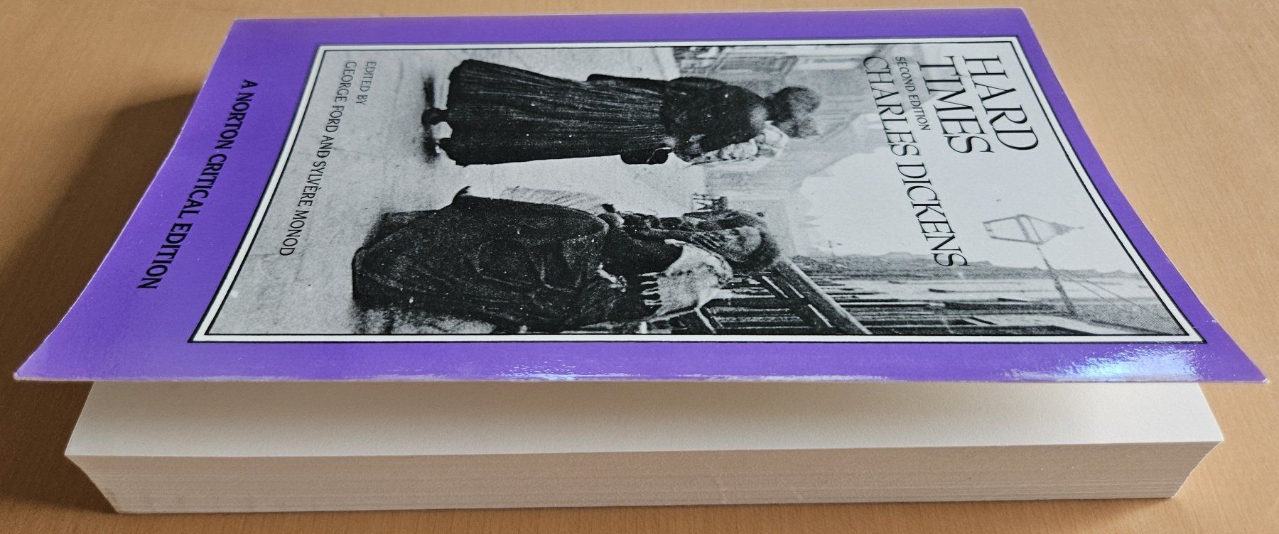 Libri: Charles Dickens: Hard Times – Usato da Schaffhausen venduto da brickenthusiast 2