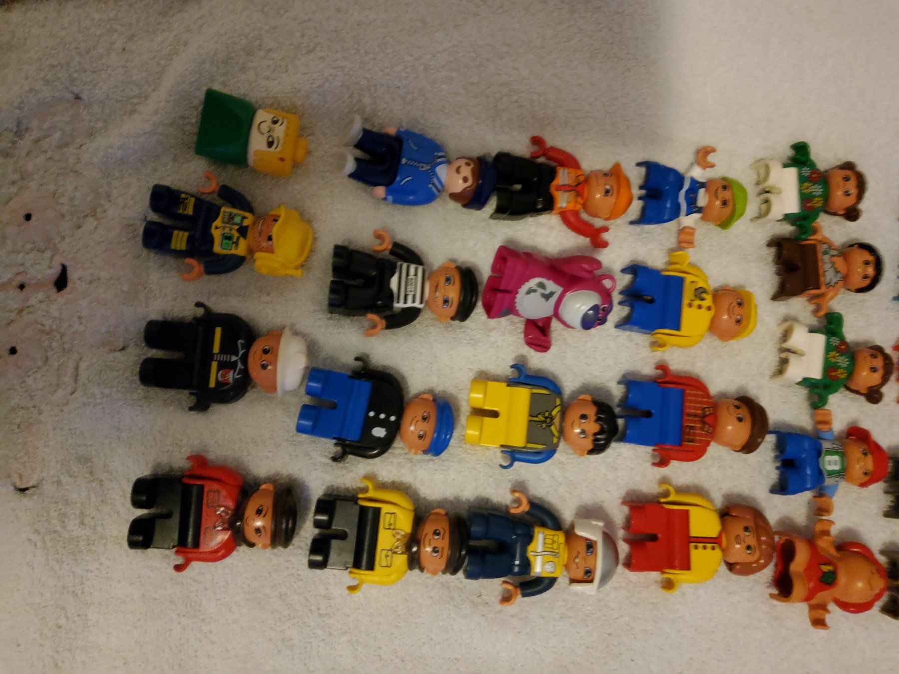 Lego Figuren: Viele Lego duplo Figuren – Gebraucht aus Zürich von Dalicelik 1