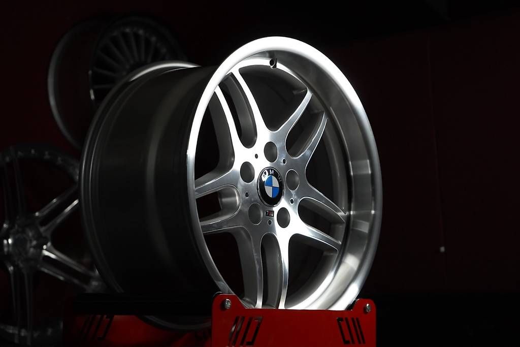 BMW Felgen: BMW Felgen 18 Zoll – Neu und originalverpackt aus Tagelswangen von CH-Tuning_GmbH 1