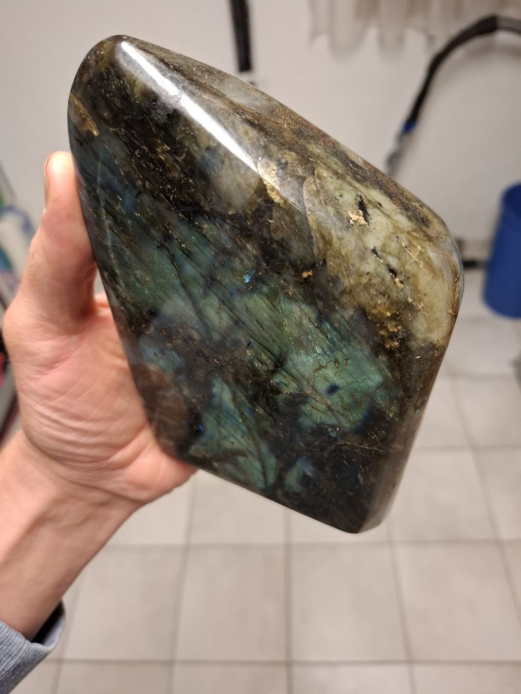 Mineralien & Heilsteine: Wunderschöner Labradorit Über 1.9Kg Nr1 – Neu (gemäss Beschreibung) aus Schwanden-Brienz von Testudo06 1