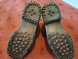 Neuwertige Nagelschuhe mit Tricuni ,Grösse 27,5