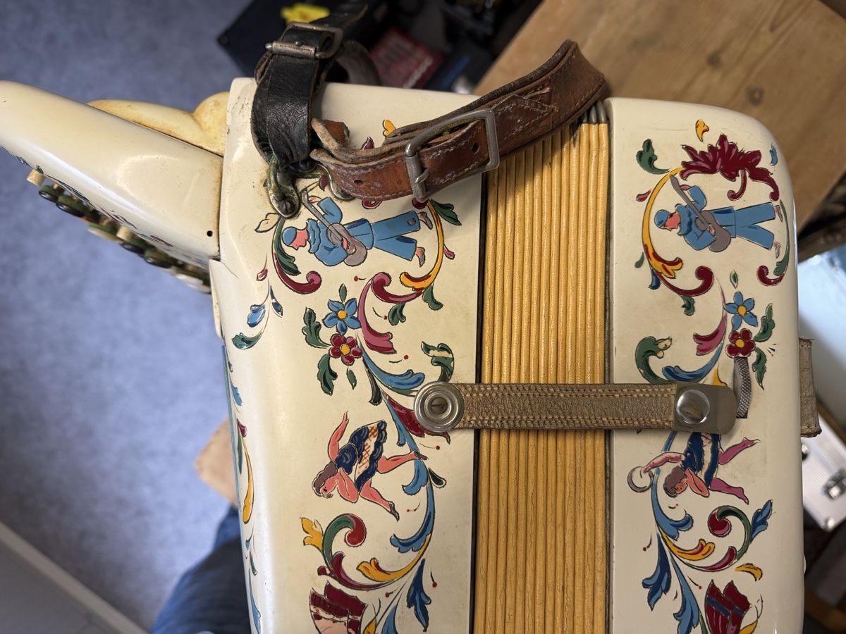 Strumenti musicali: Bertonne locatelli – Usato da Füllinsdorf venduto da MiGeiss64 5