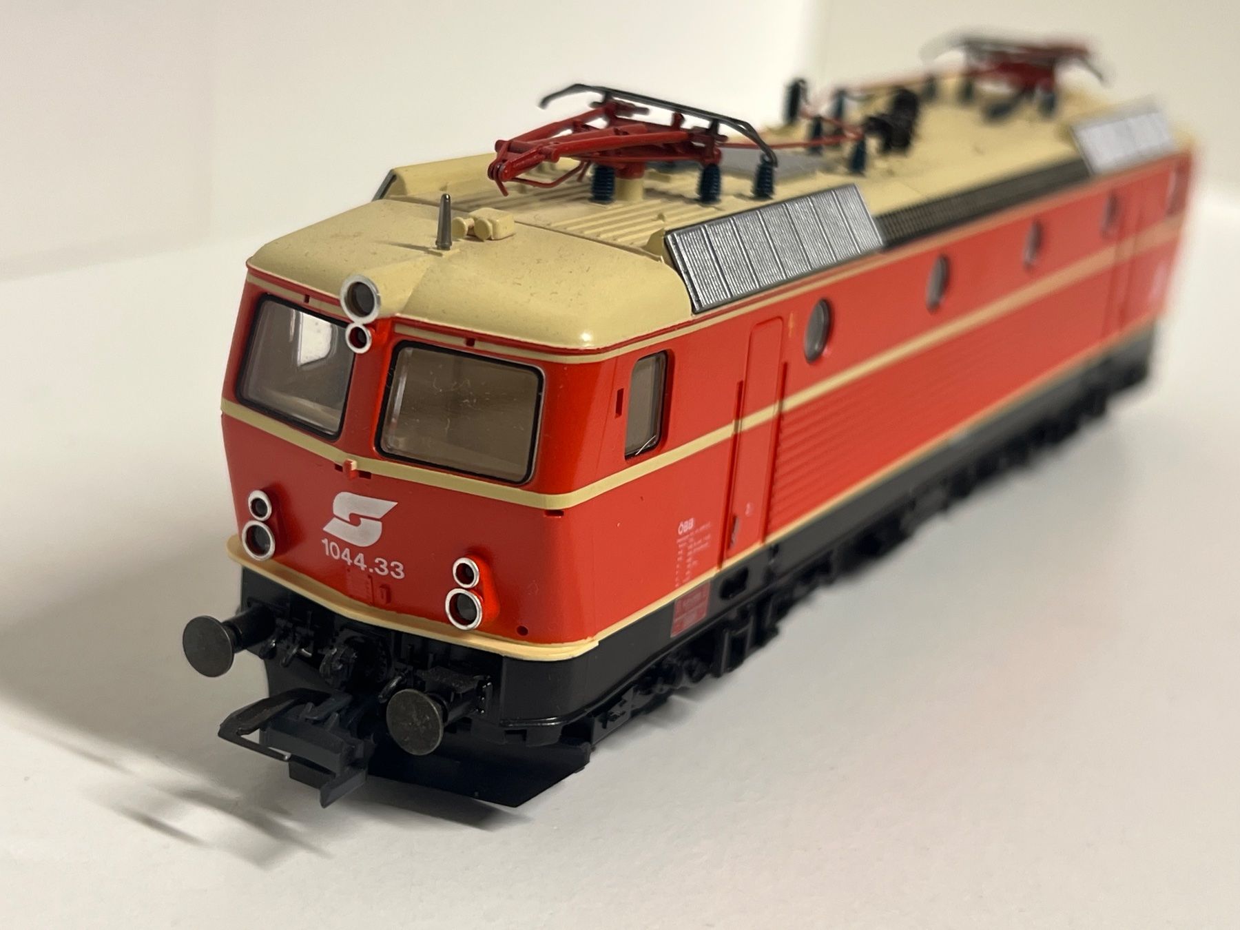 Roco Modelleisenbahnen: Roco ÖBB   1044.33  H0/DC Analog – Gebraucht aus Neuenhof von ludovicco 3