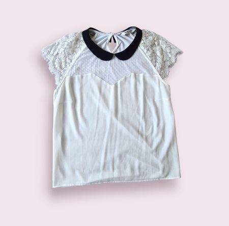 Blouse Naf Naf blanche avec dentelle