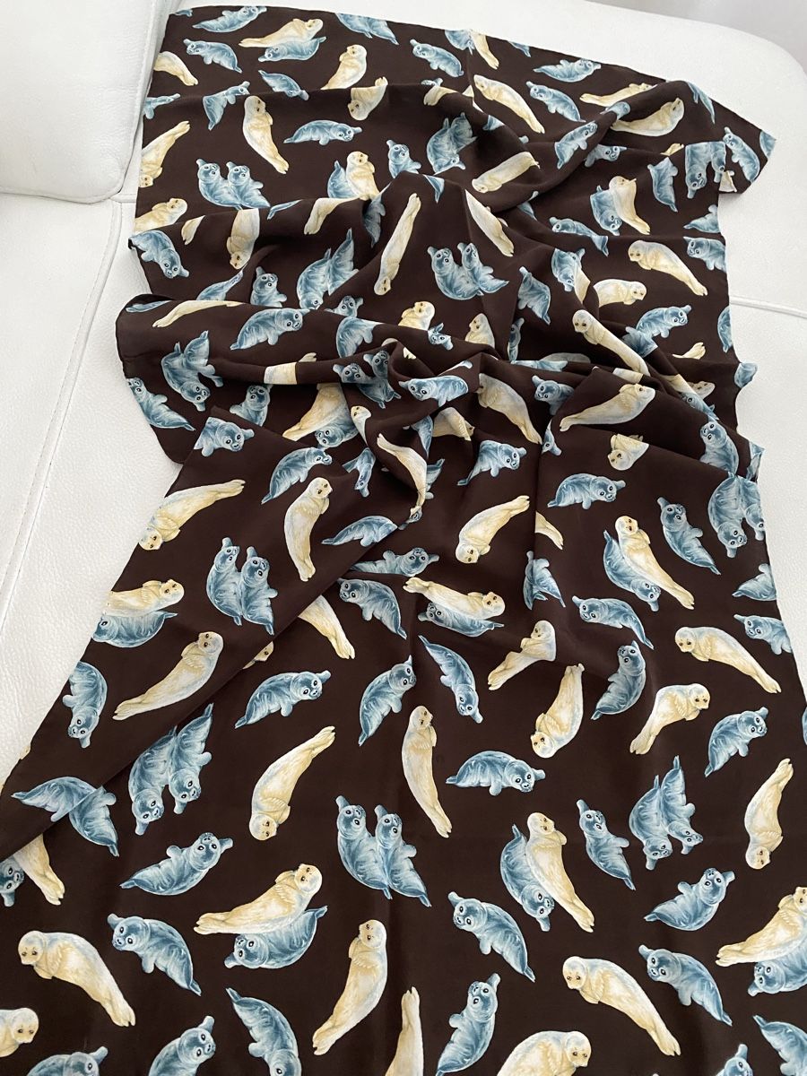 Fabric Frontline Foulards, Tücher & Schals: Fabric Frontline Seiden Schal 🌸 – Gebraucht aus Opfikon von Luis144 3