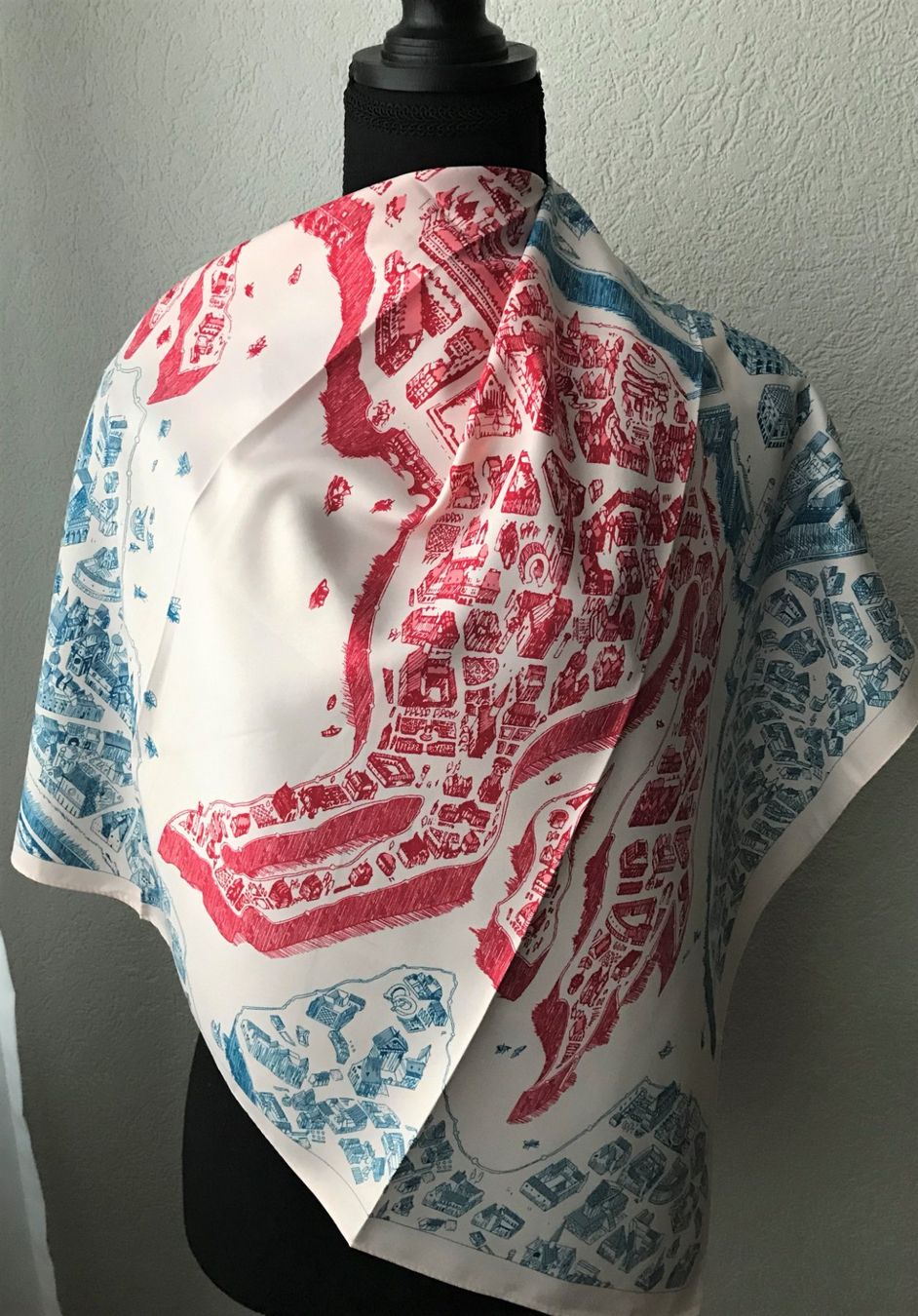 Foulards, Tücher & Schals: Schal Foulard Halstuch Stadtplan – Neu und originalverpackt aus Laufen von flowerfan 4