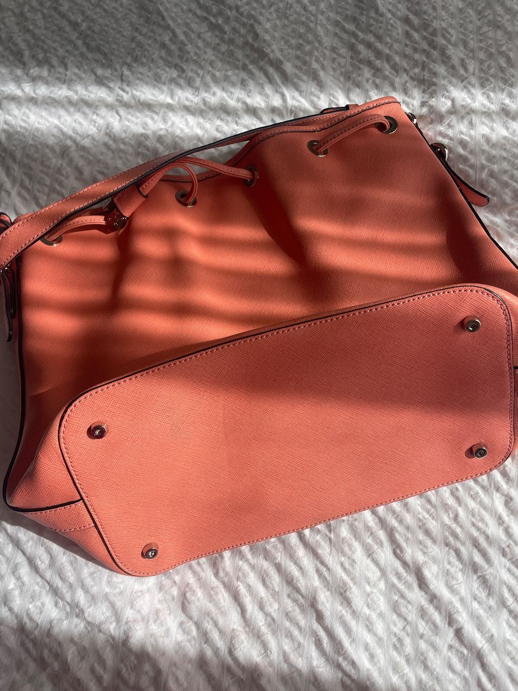 Coccinelle Borse da donna: Coccinelle Leder Bucket Bag – Nuovo (secondo la descrizione) da Obfelden venduto da 3zwerge 4