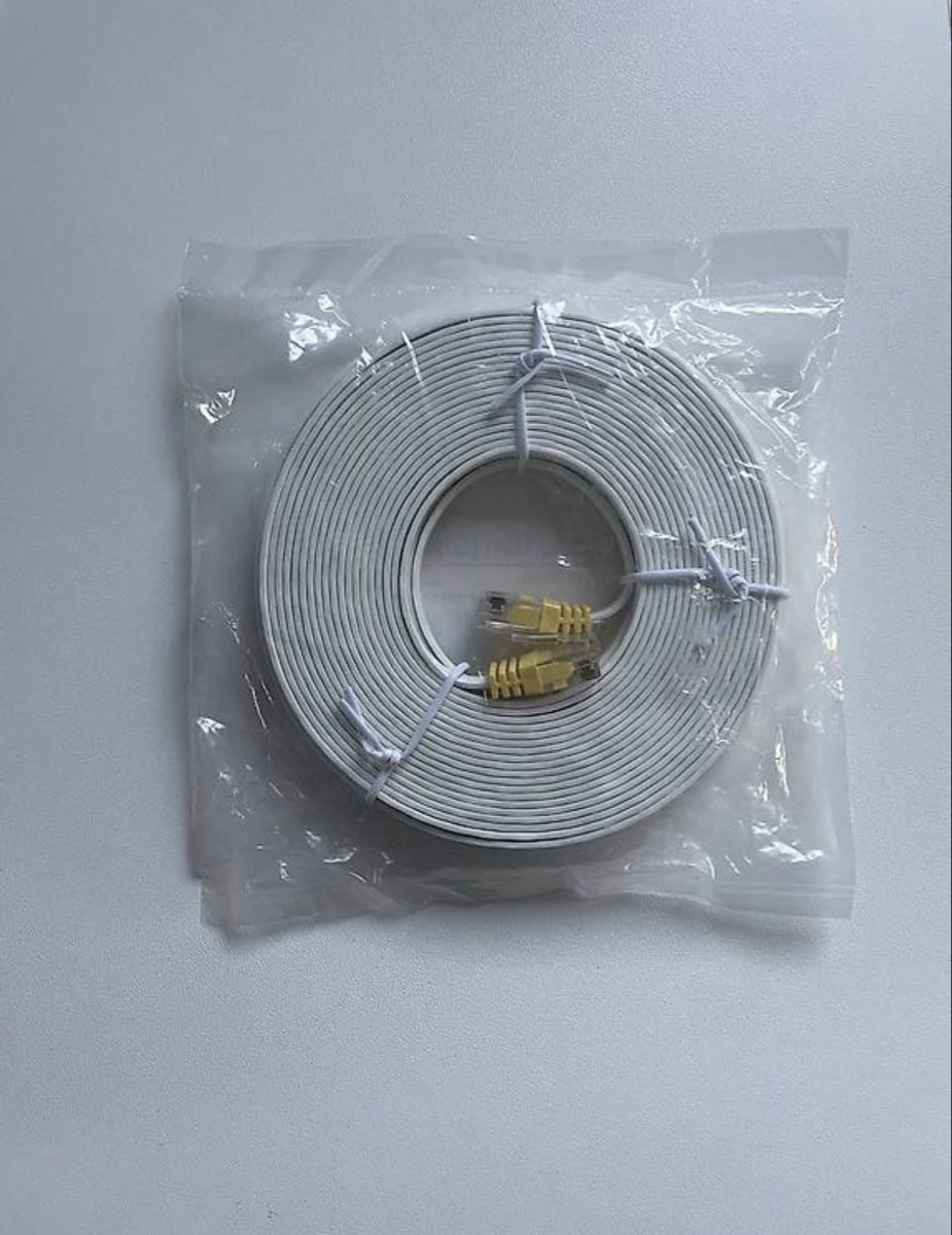 Câbles: Cable ethernet 5m – Neuf avec emballage d'origine à Fully par ame_5nl5 1