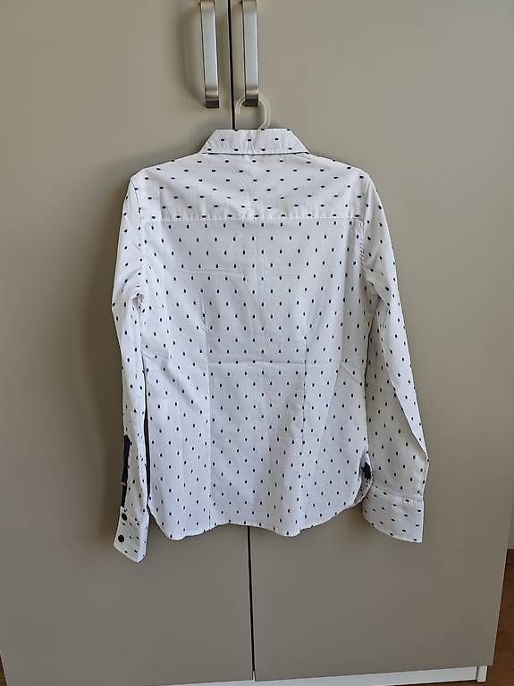 Camicette: Weisse Hemdbluse Gr. 36 Baumwolle Neu mit Etikett – Usato da Bern venduto da jug_l8tl 1