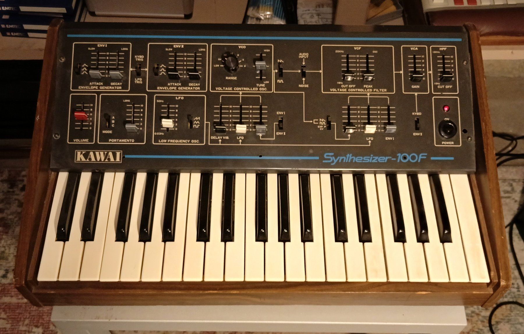 Kawai Musikinstrumente: Kawai Synthesizer 100F Analog – Gebraucht aus Löhningen von Guadian_90