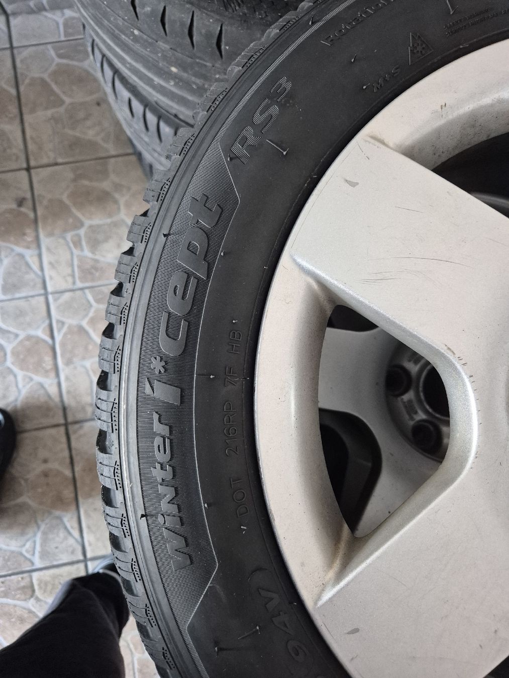 Audi Pneumatici & Ruote complete: roues hiver Audi A4 5x112 – Usato da Courtemaîche venduto da Jon.bps 1