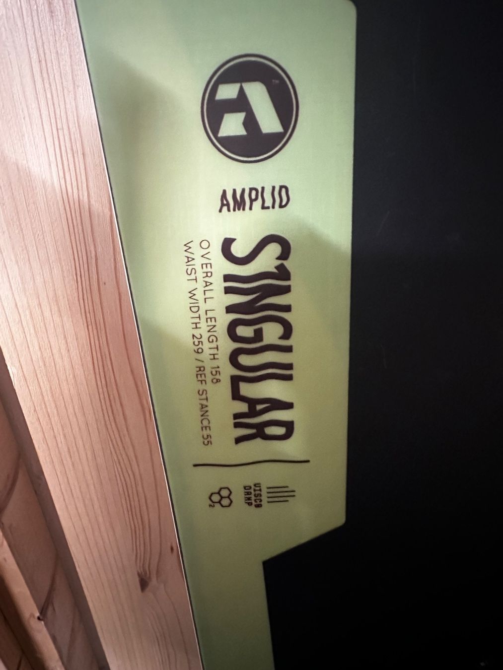 Board: Carving Snowboard Marke Amplid 158 cm – Nuovo (secondo la descrizione) da Zürich venduto da chayen 5