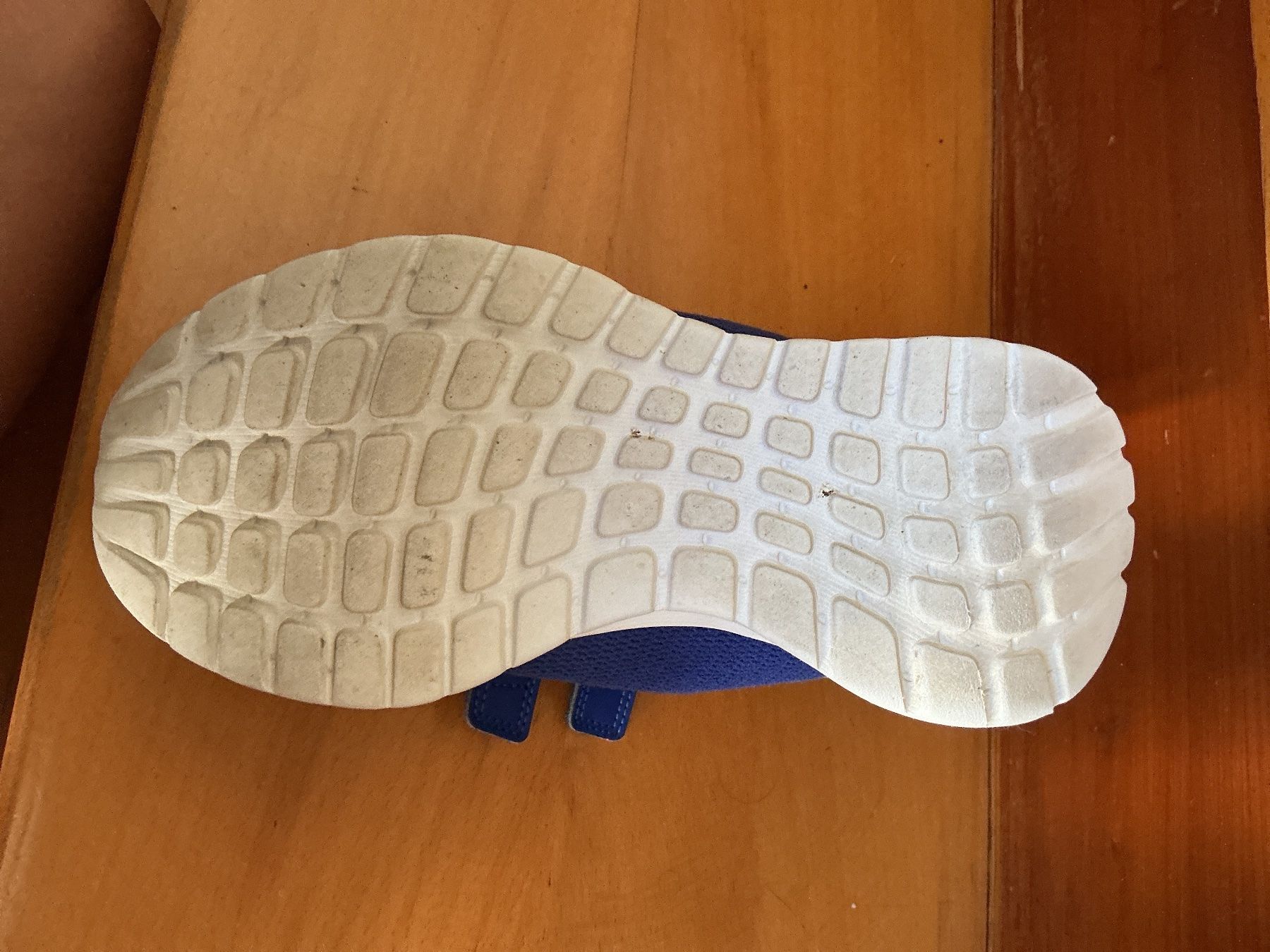 Adidas Scarpe per ragazzi: Adidas Hallenturnschuhe 36 – Usato da Zürich venduto da cnben 4