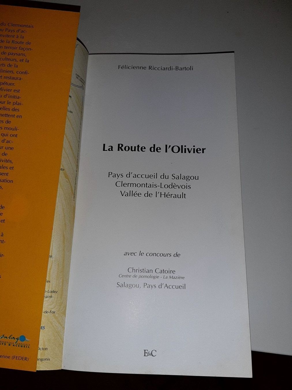 Libri: La route de l'olivier – Usato da Le locle venduto da juliensaran 2