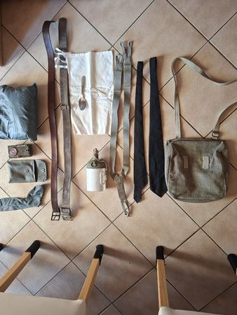 Diverse Armee Militär Artikel