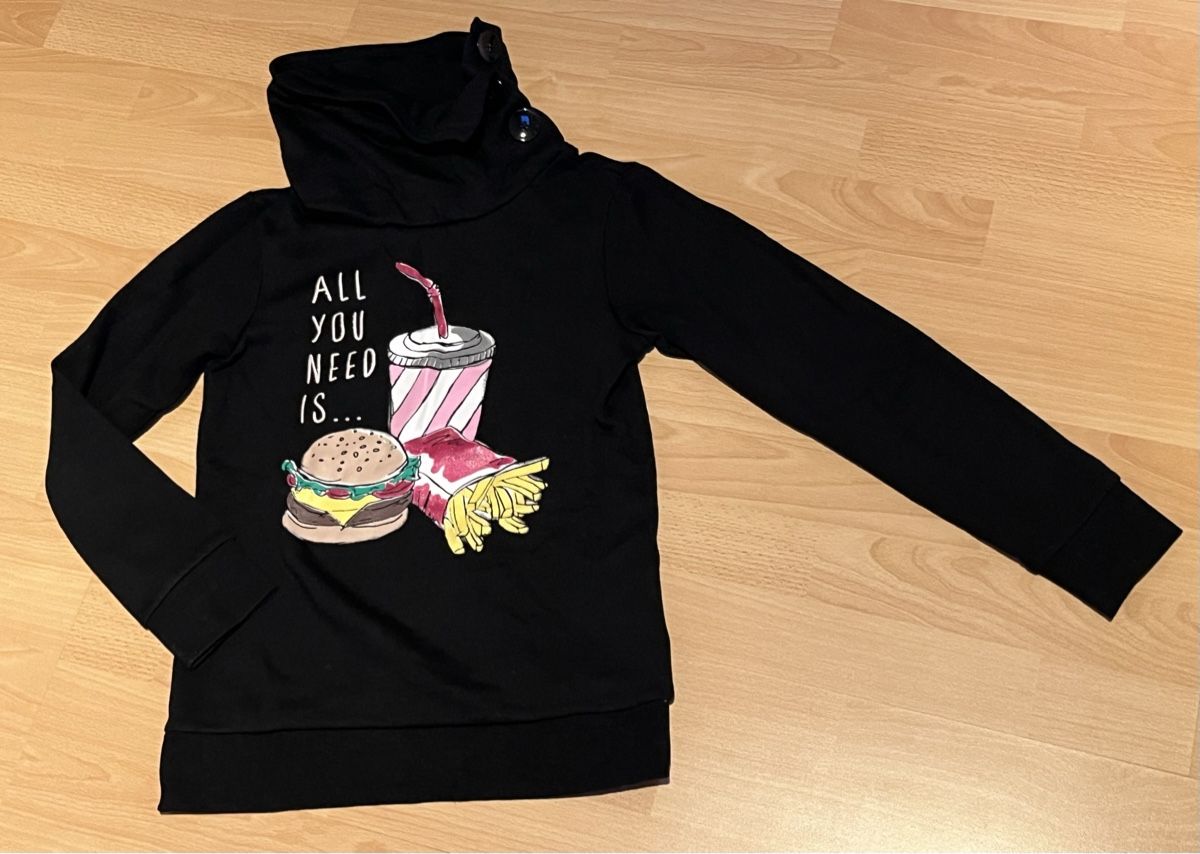 Pullover & Sweatshirts: Süsser Pullover Gr. 158-164 – Gebraucht aus Hünenberg See von spartakus02
