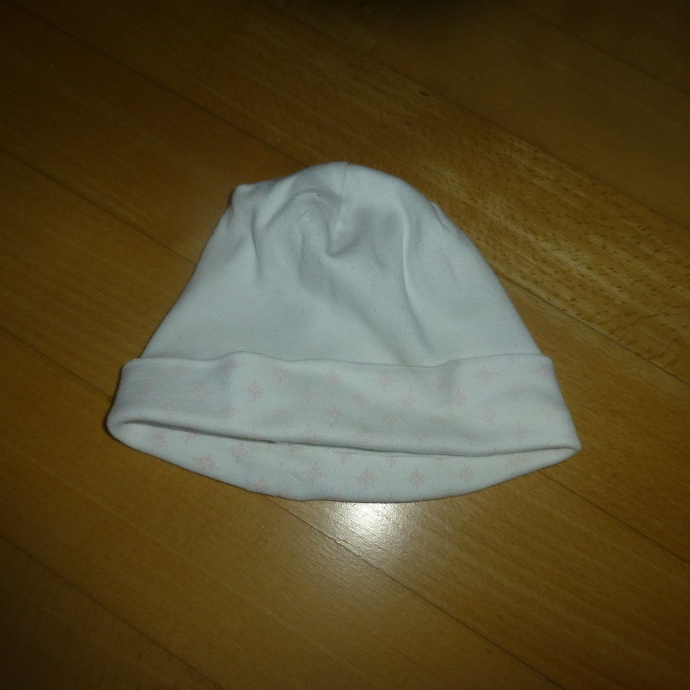 Mützen & Schals: Baby-Mützchen – Gebraucht aus Hergiswil NW von annettelia