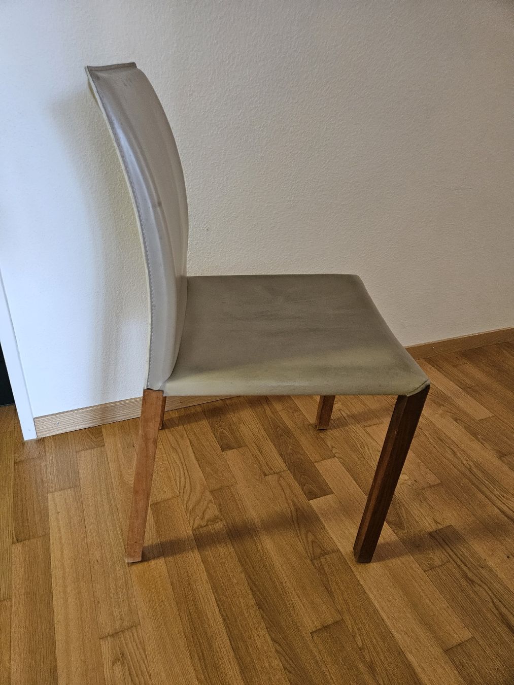 Stühle: 4 Esstimmerstühle – Gebraucht aus Oberengstringen von ada_2nqn