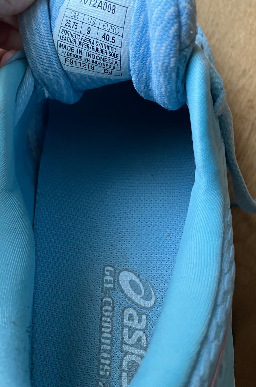 Asics Scarpe da donna: ASICS Laufschuhe Gr. 40.5 Hellblau – Usato da Magden venduto da Anthurium11 3