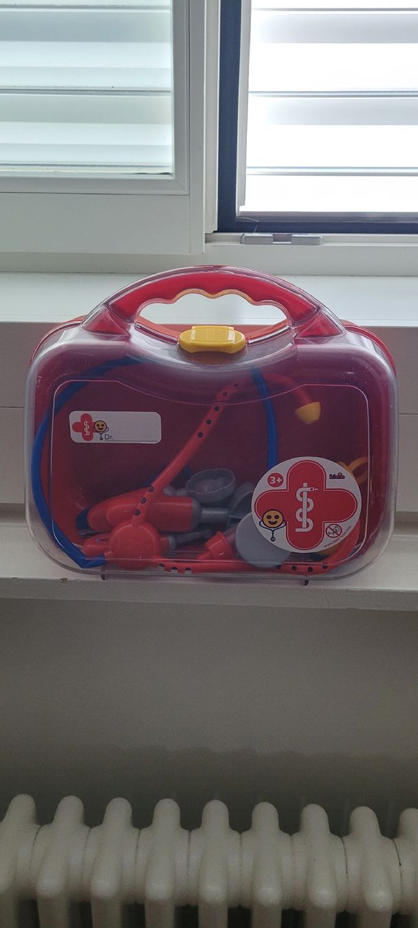 Jouets: Coffret docteur jouet /KLEIN – D'occasion à Vevey par obi_n8zc