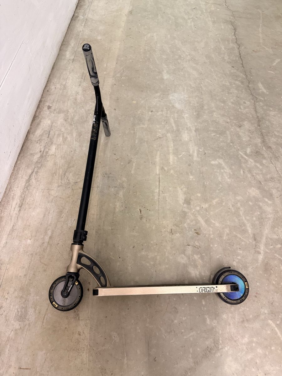 Scooters: MPG Origin Team Scooter  – D'occasion à Kreuzlingen par kat_v8rj 2